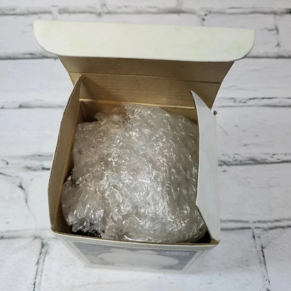 1995 Precious Moments "He Covers The Earth With His Beauty" Vintage Ornament HM7 - Picture 7 of 12